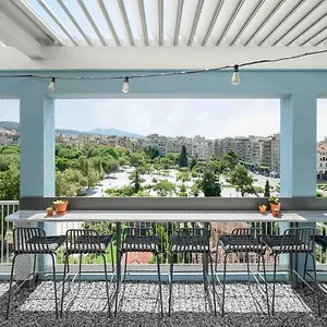 Hostel Zeus Is Loose, Thessaloniki