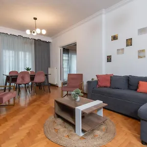 Houseloft Agora דירה